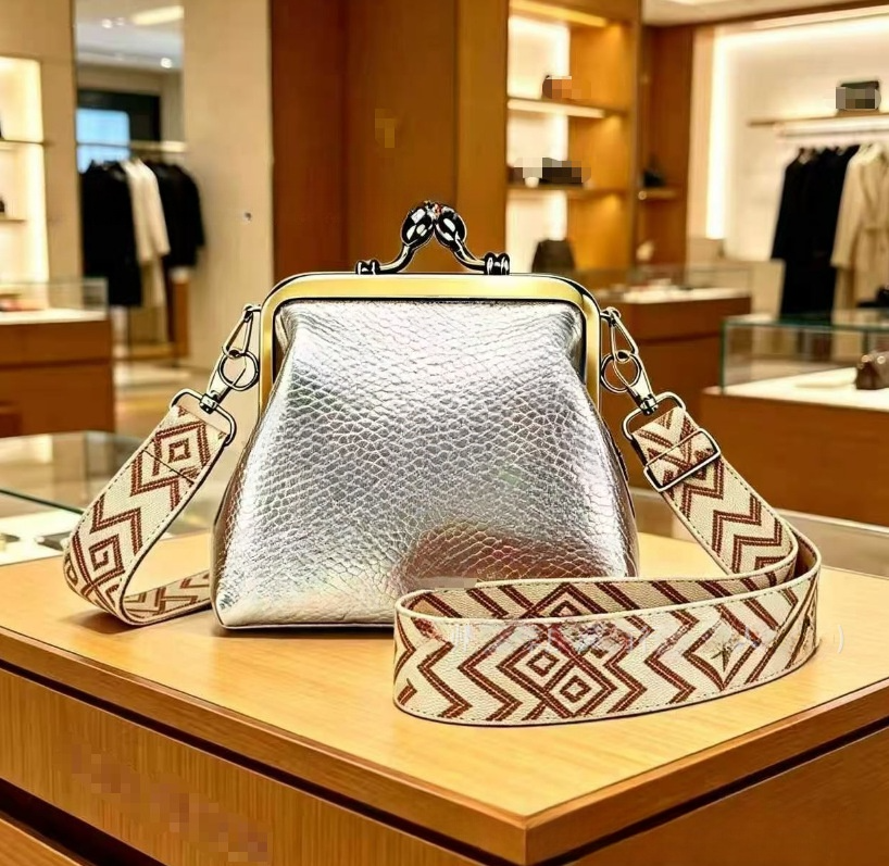 #278 Women's new wide shoulder strap mini clip coin purse crossbody bag